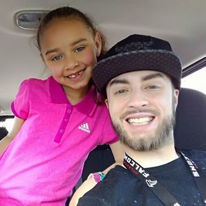 Meet your Posher, Justin